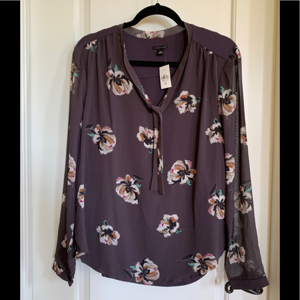 NWT ANN TAYLOR FLORAL TOP